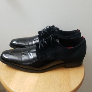 DKNY Black Tuxedo Lace Up Shoes
